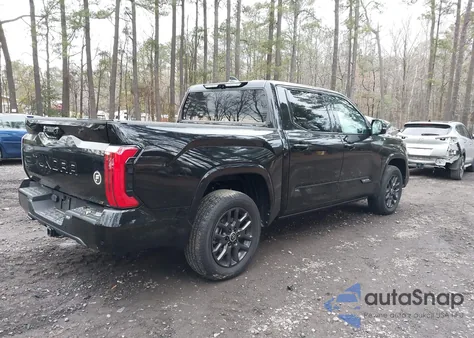 2024 Toyota Tundra Platinum z USA, uszkodzony, nr VIN 5TFNA5DB0RX185926